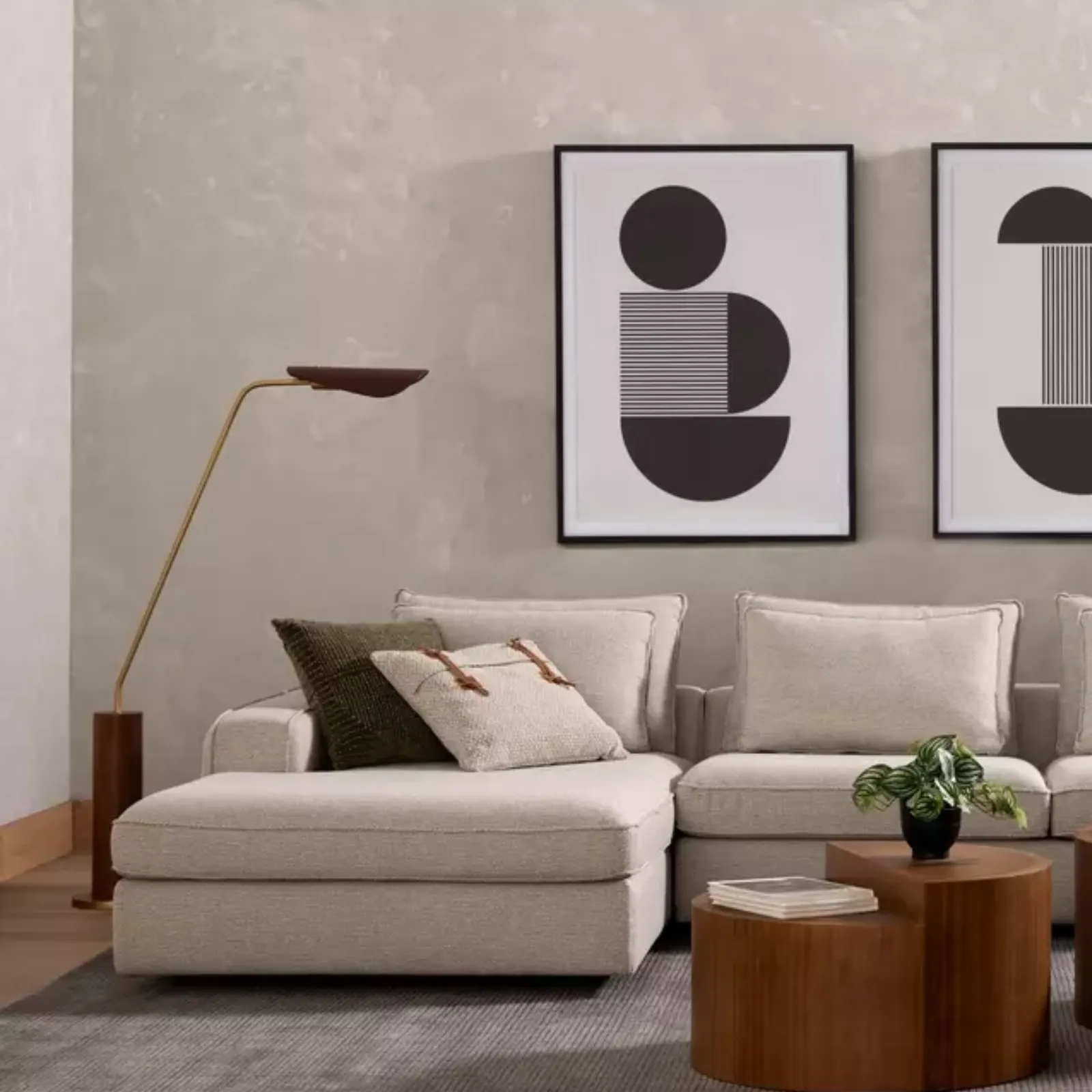 Agnes Floor Lamp