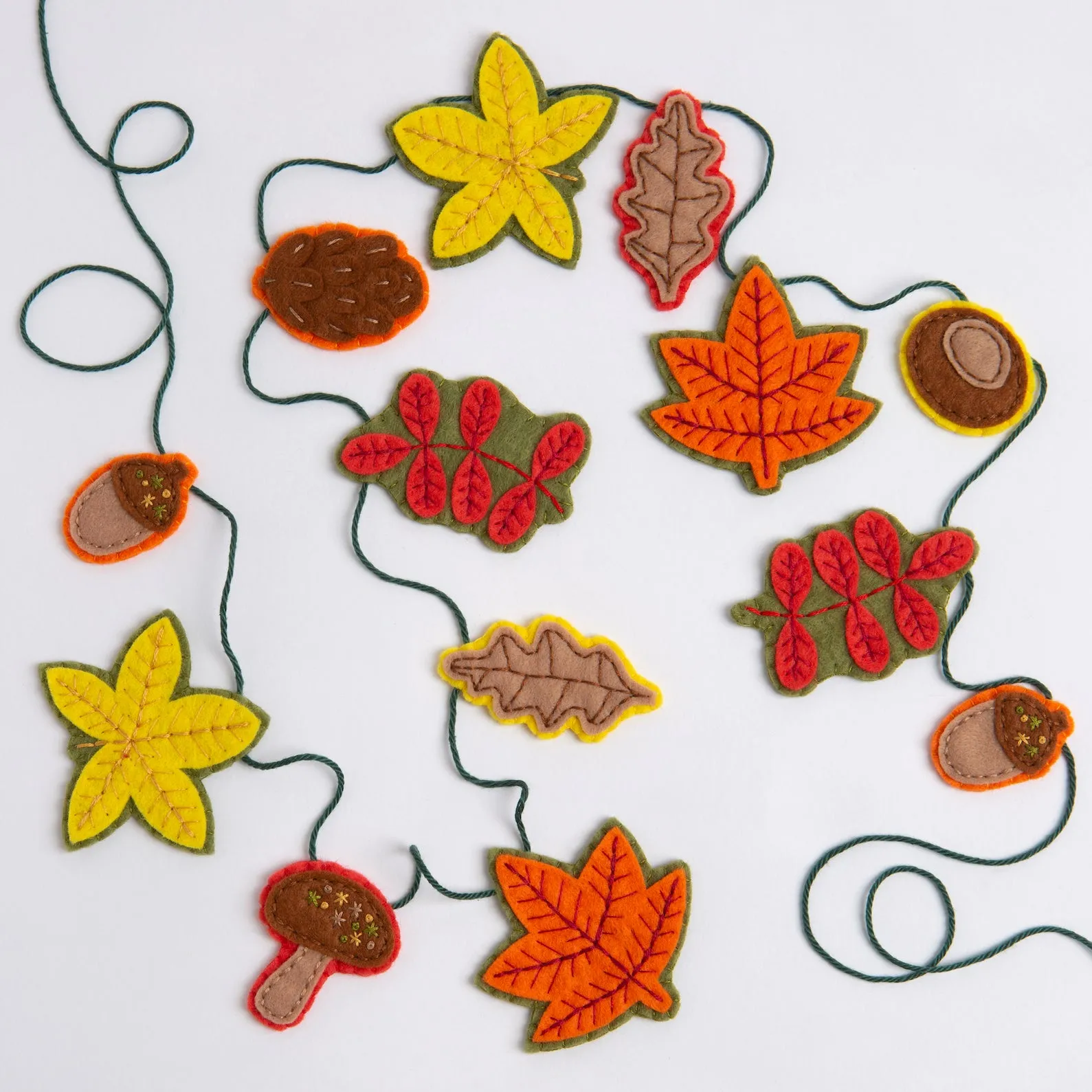 Autumn Garland Felt Craft Kit