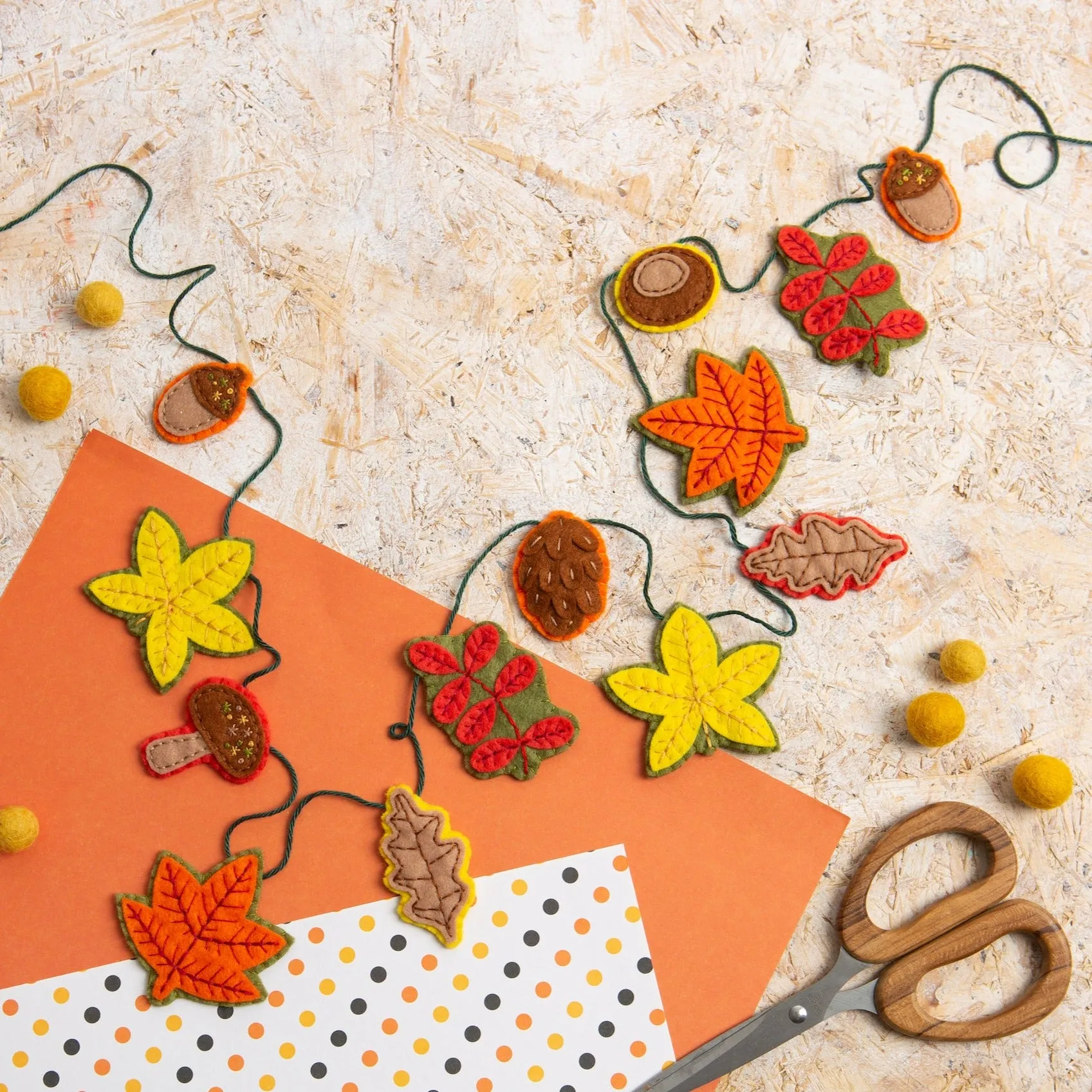 Autumn Garland Felt Craft Kit