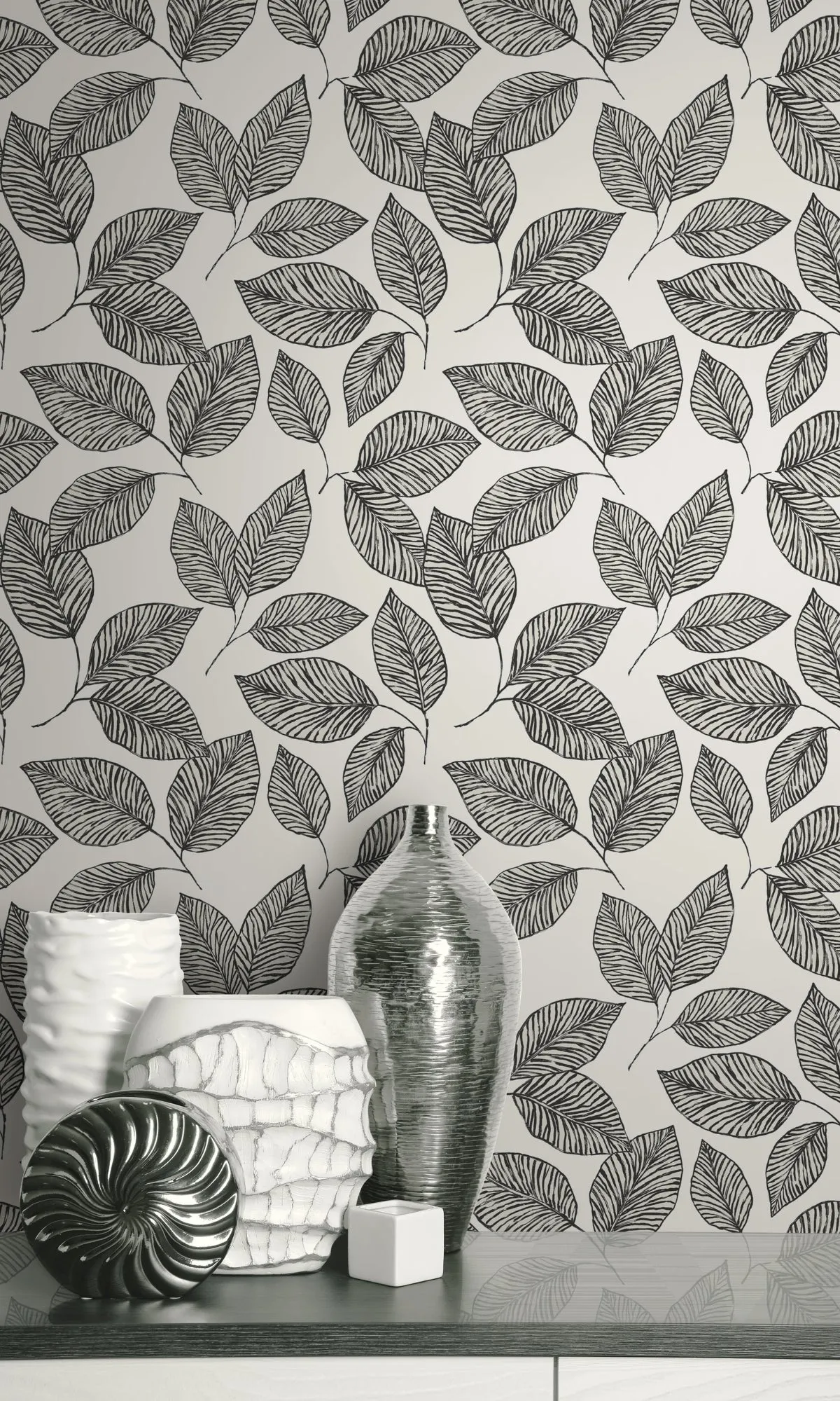 Black Hand Drawn Tropical Leaves Wallpaper R8515