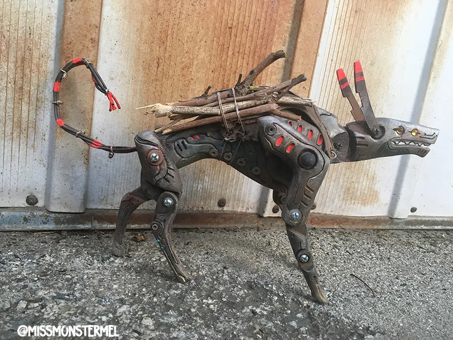 "FTCH-09" H.U.N.D UNIT ARTCULATED TOY