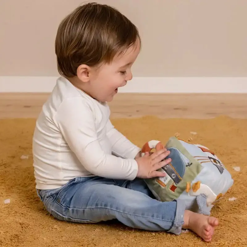 Soft & Sensory Activity Cube - Sailors Bay